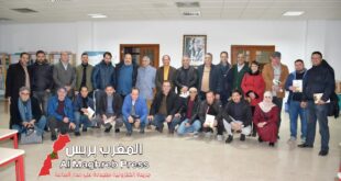 جمعية أمزيان تحتفي بالمسرح الأمازيغي من خلال توقيع كتاب الدكتور محمد لعزيز