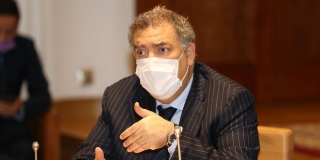 وزير الداخلية يحاصر "مرتزقة" العمل الخيري والإحساني