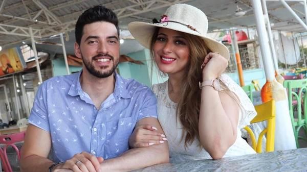 بالفيديو - فرح يوسف: "منعت زوجي من دخول الإسلام"