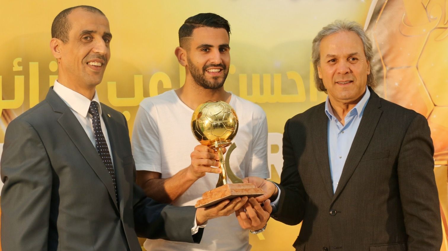 الحبس 6 أشهر نافدة لنجم الكرة الجزائرية بسبب "الاحتيال"
