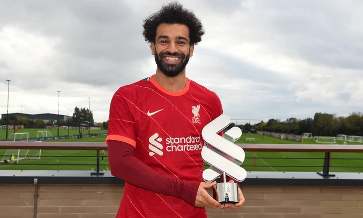 Mo Salah wins Standard Chartered Men's Player of the Month for September -  Liverpool FC