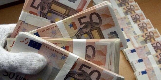 الأورو يرتفع مع زيادة الإقبال على المخاطرة