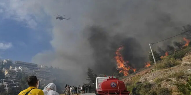 السيطرة على حريق بالقرب من العاصمة اليونانية