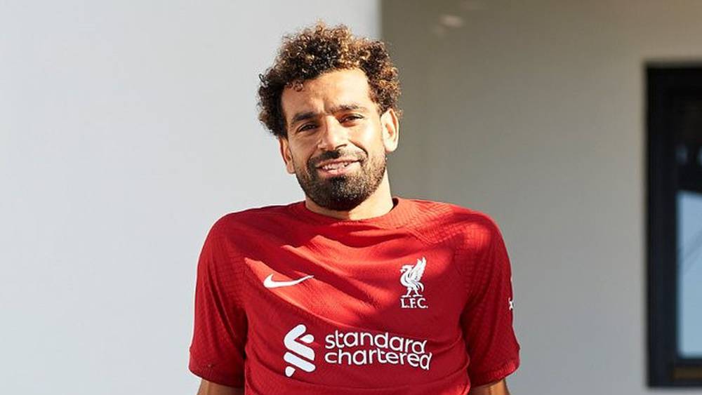 رسميا ليفربول يعلن عن بقاء محمد صلاح وتجديد عقده لسنوات إضافية