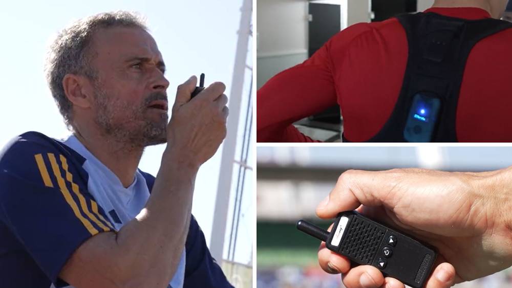 لويس إنريكي يبتكر طريقة جديدة للتواصل مع اللاعبين في تداريب منتخب إسبانيا عبر جهاز الاتصال اللاسلكي