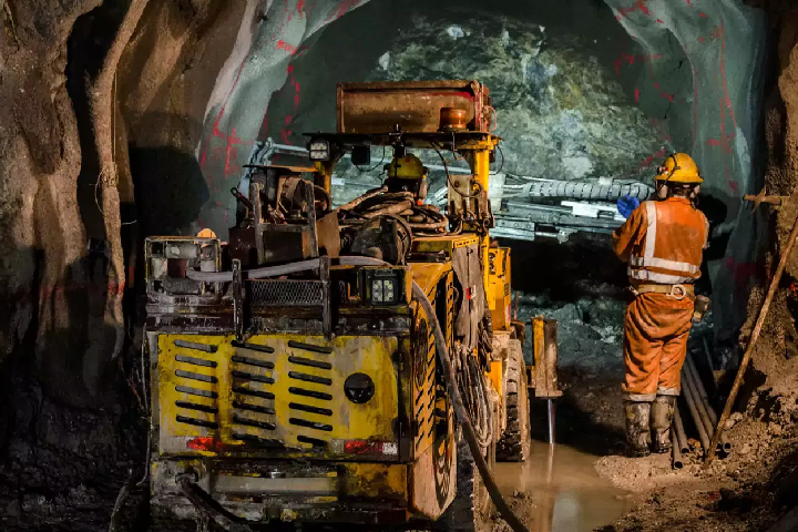 المغرب يعزز موقعه على الخريطة العالمية للقطاع المنجمي
